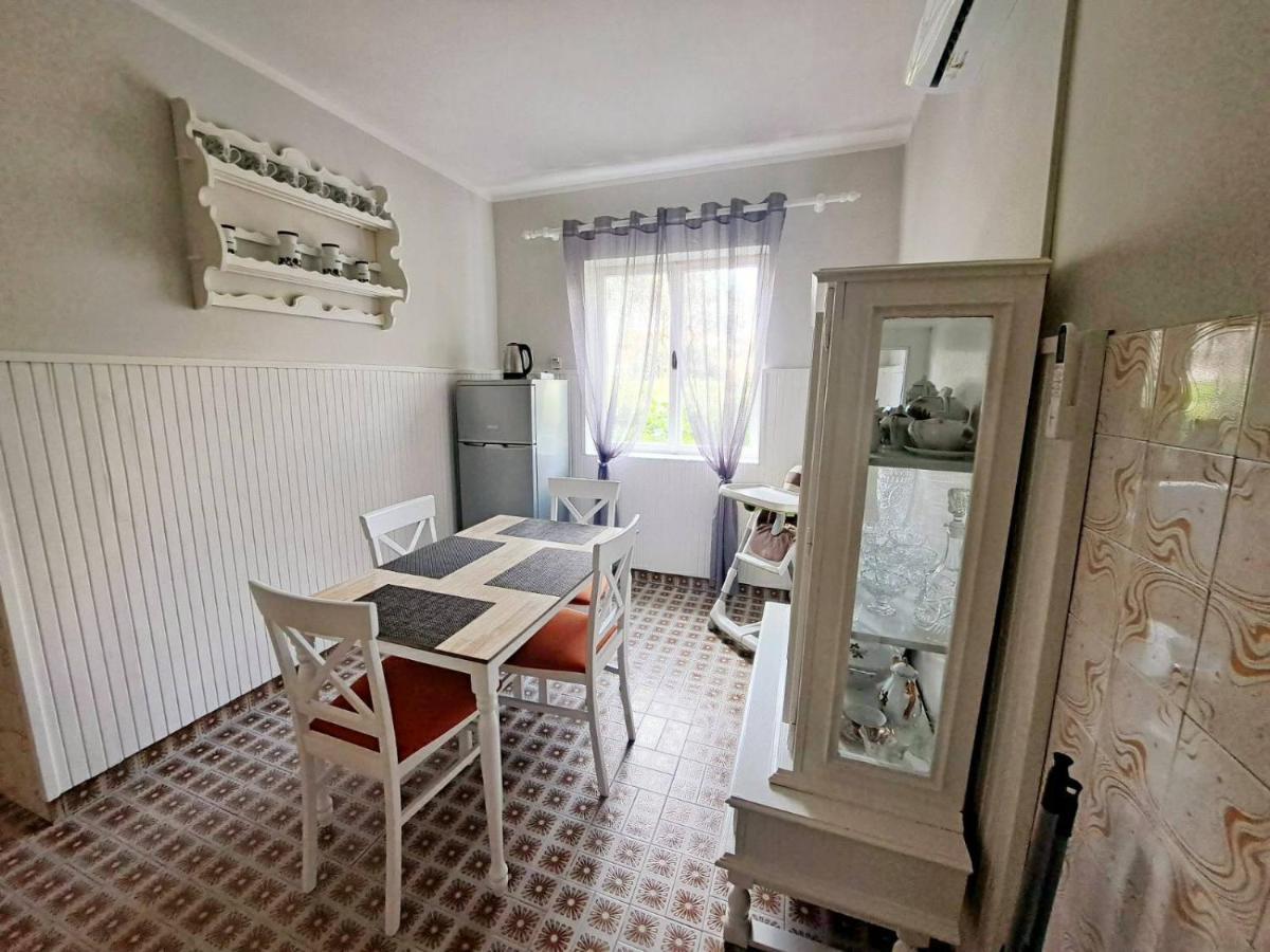 Red House Apartment Kotor